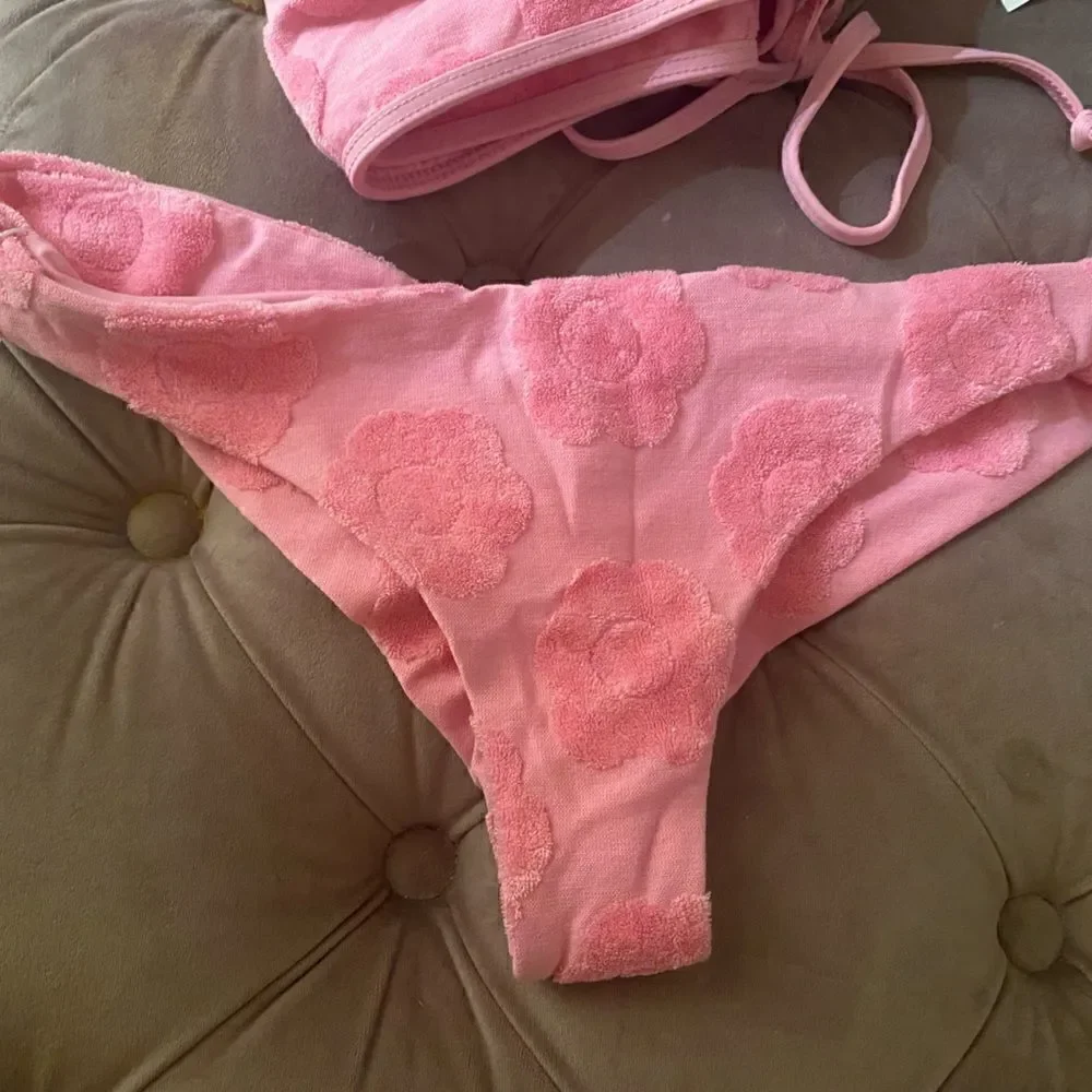 [frankies bikini] hailee steinfeld collab flowerchild bikini #3